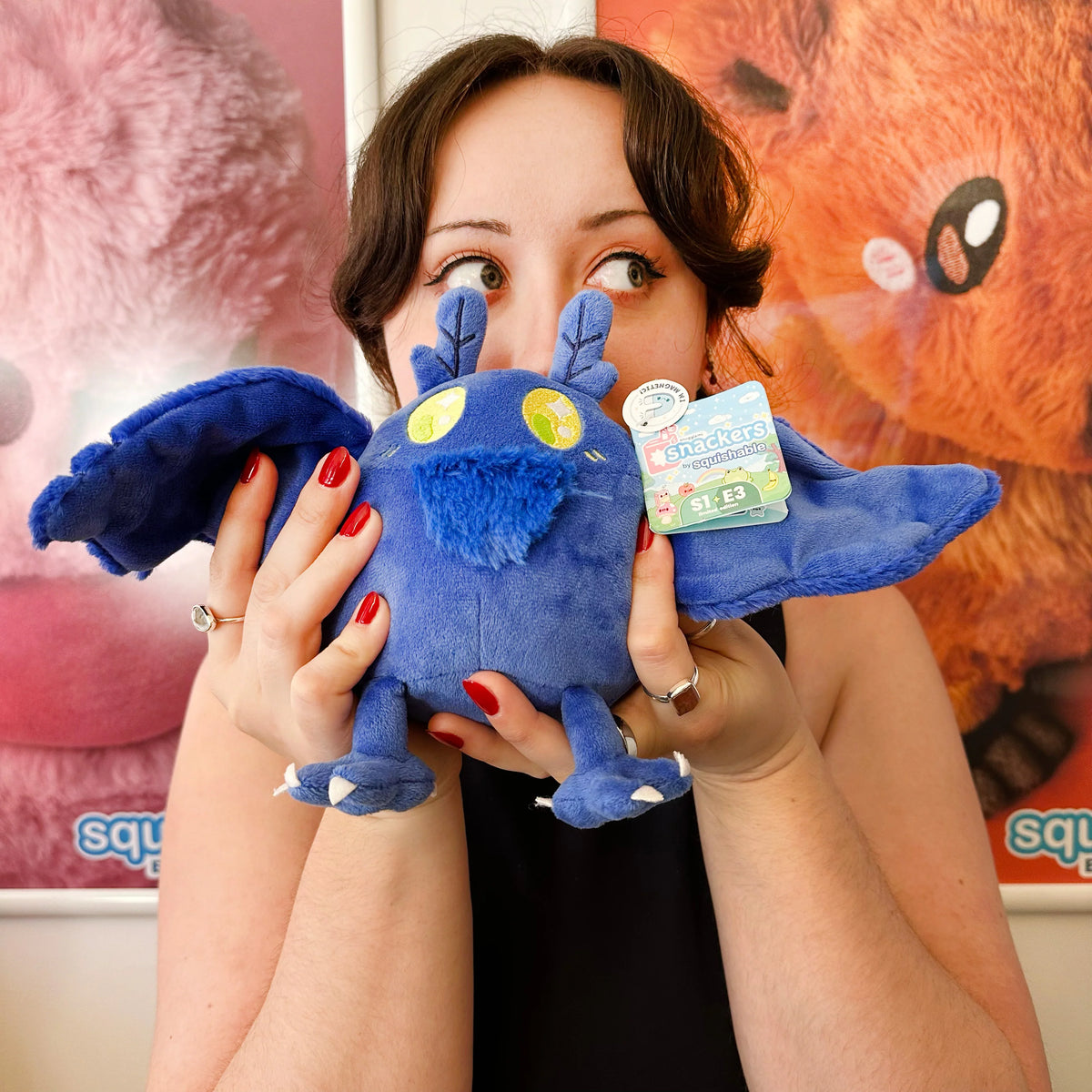 Squishable Snacker S1E3 Blue MothMan
