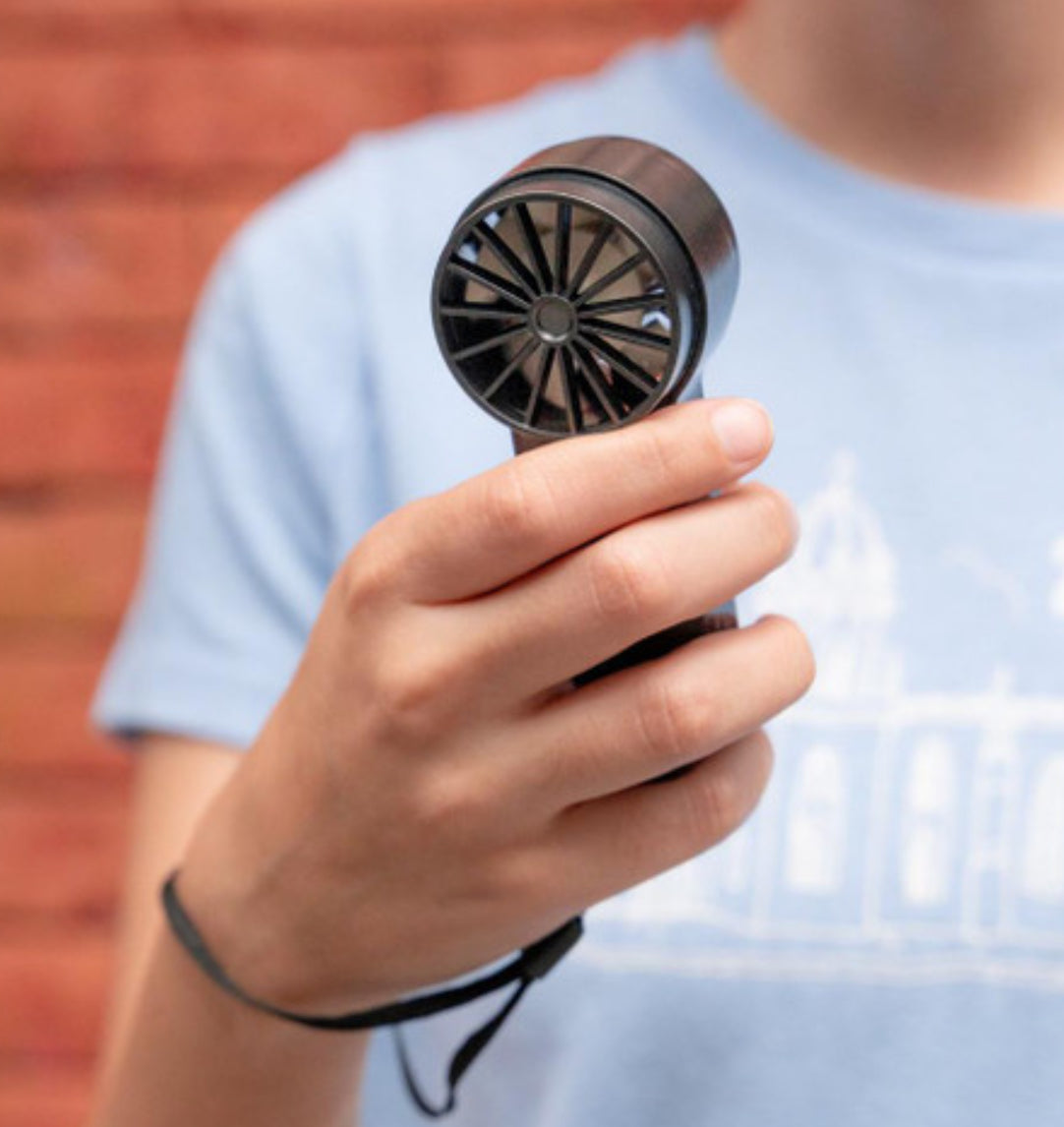 Kikkerland Mini Fan