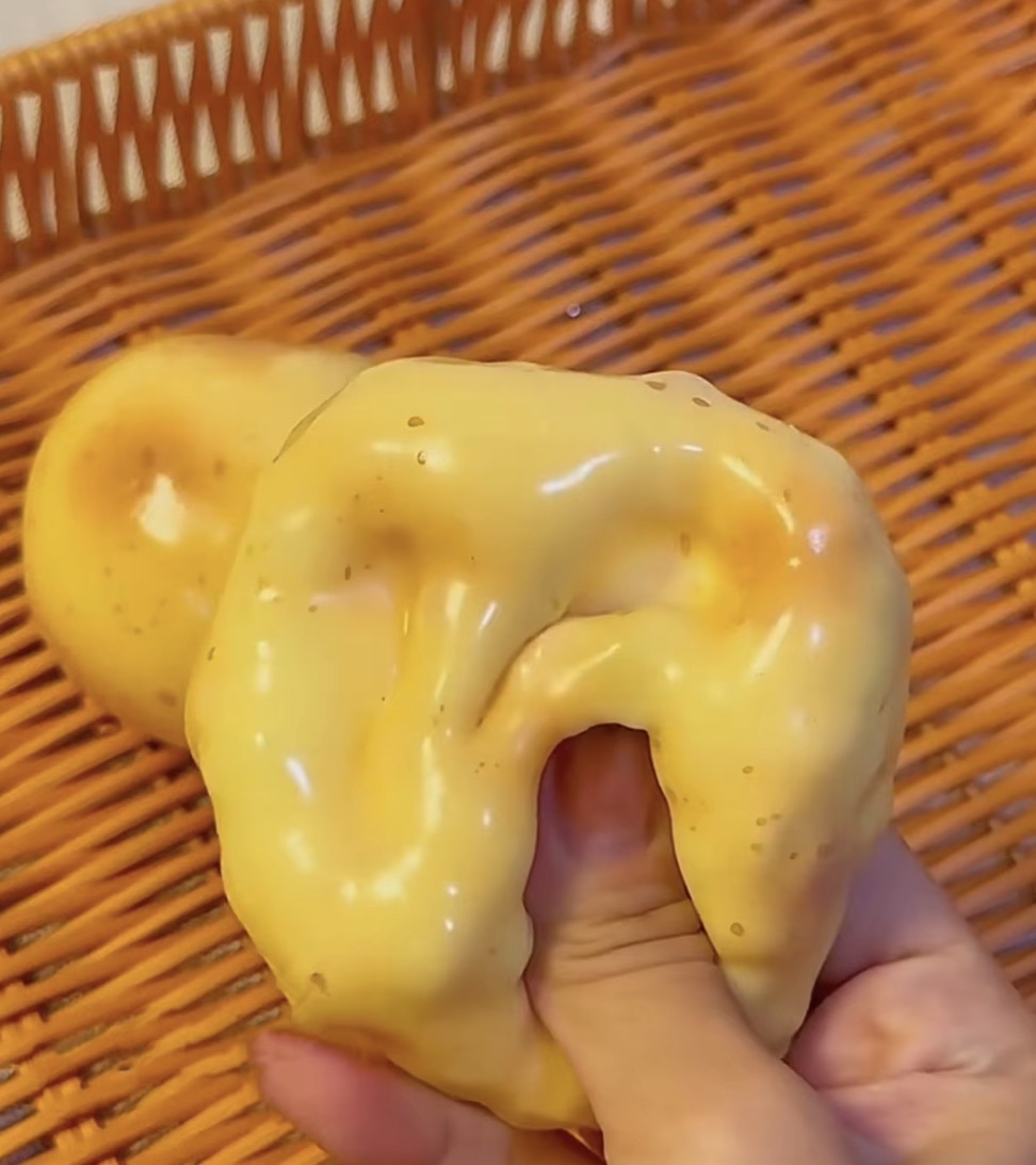 Sticky Crunchy Mashed Potato Squishy