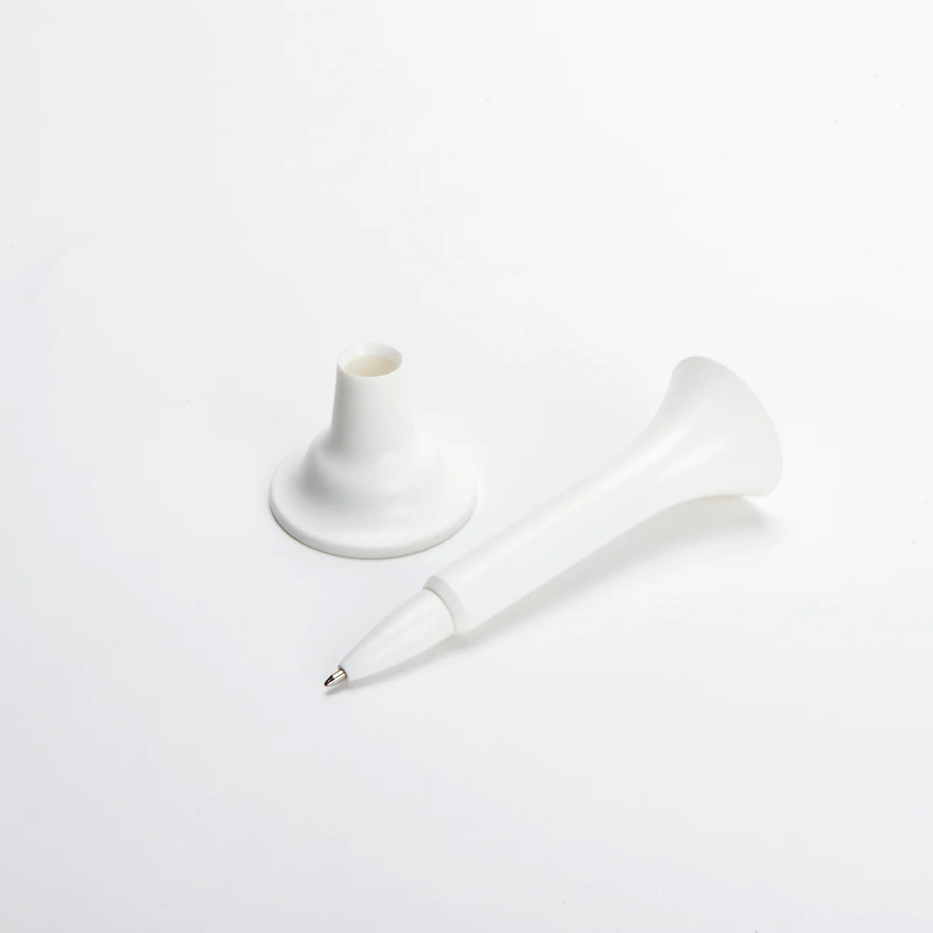 Kikkerland Vase Desk Pen