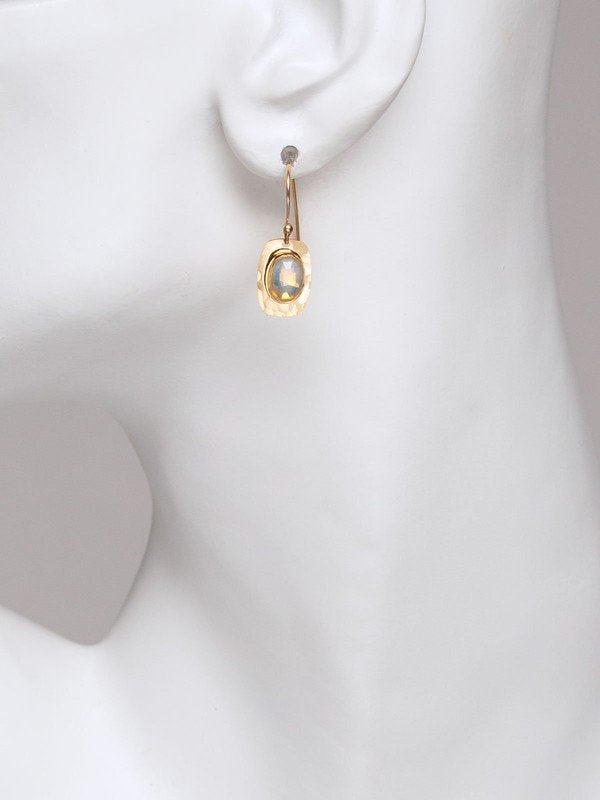 Holly Yashi Adelaide Earrings