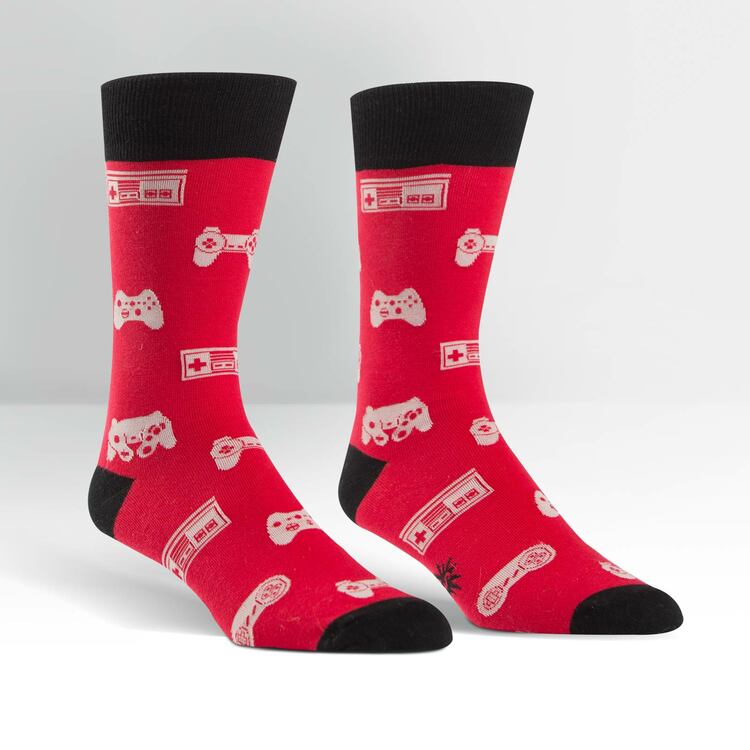 SOCK IT TO ME
Men’s Video Game Crew Socks