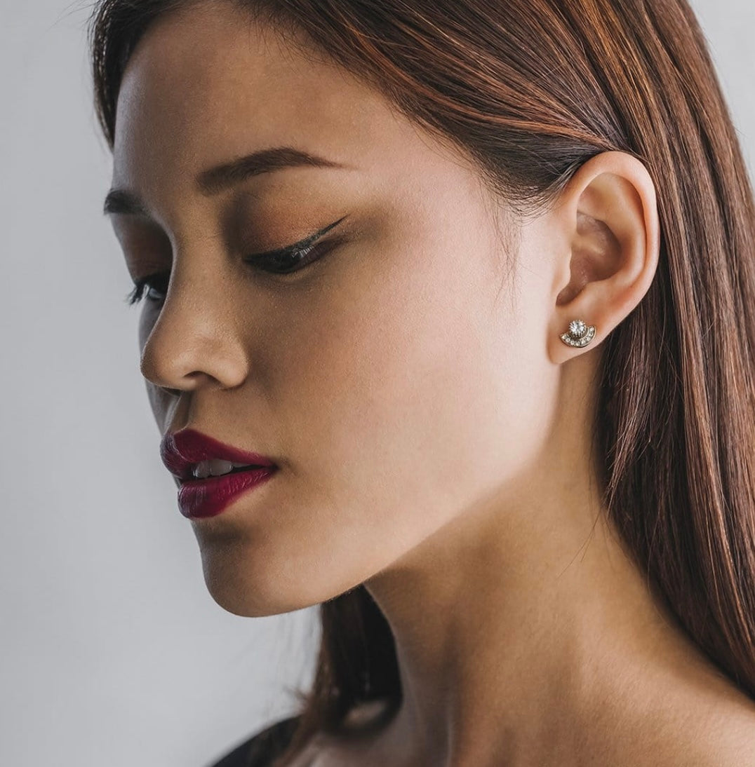 Lover’s Tempo Arc Post Earrings