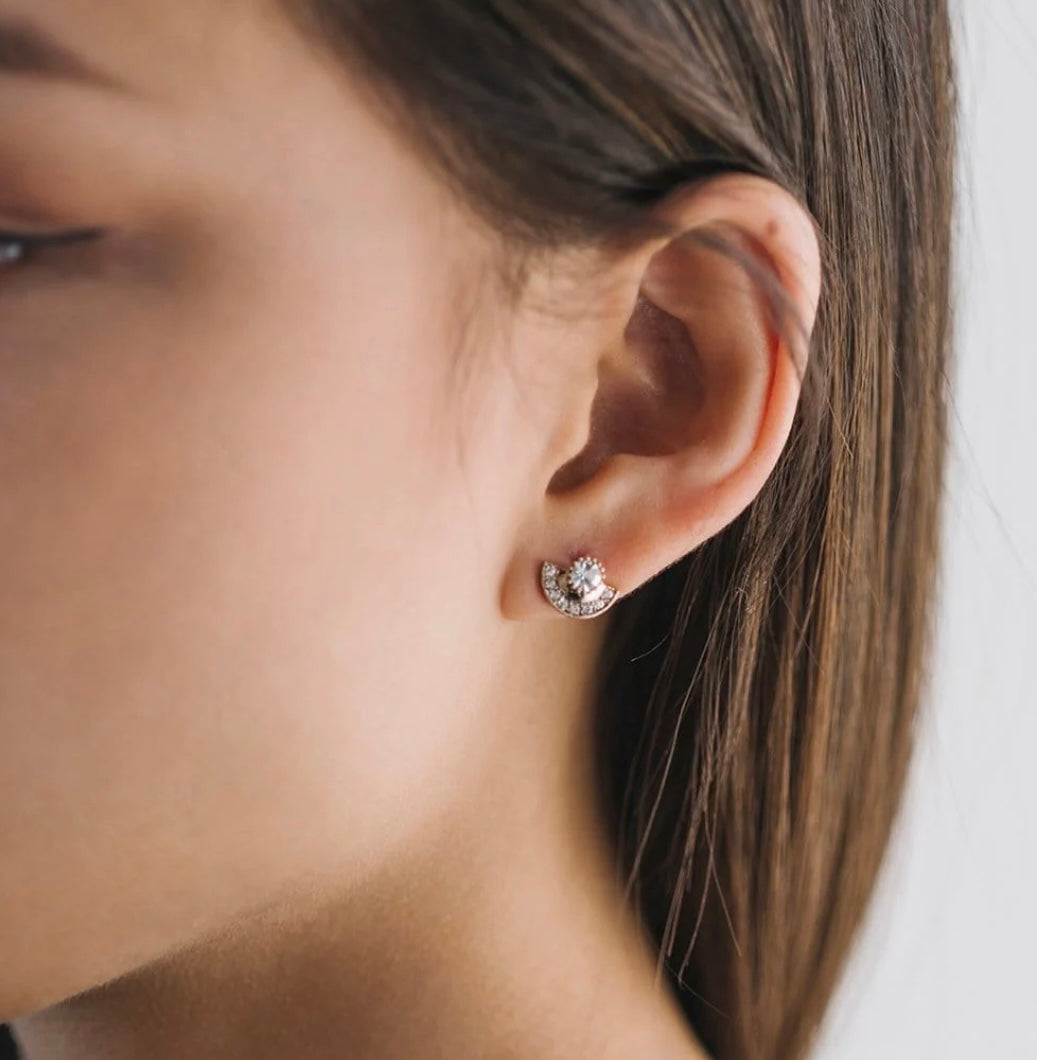 Lover’s Tempo Arc Post Earrings
