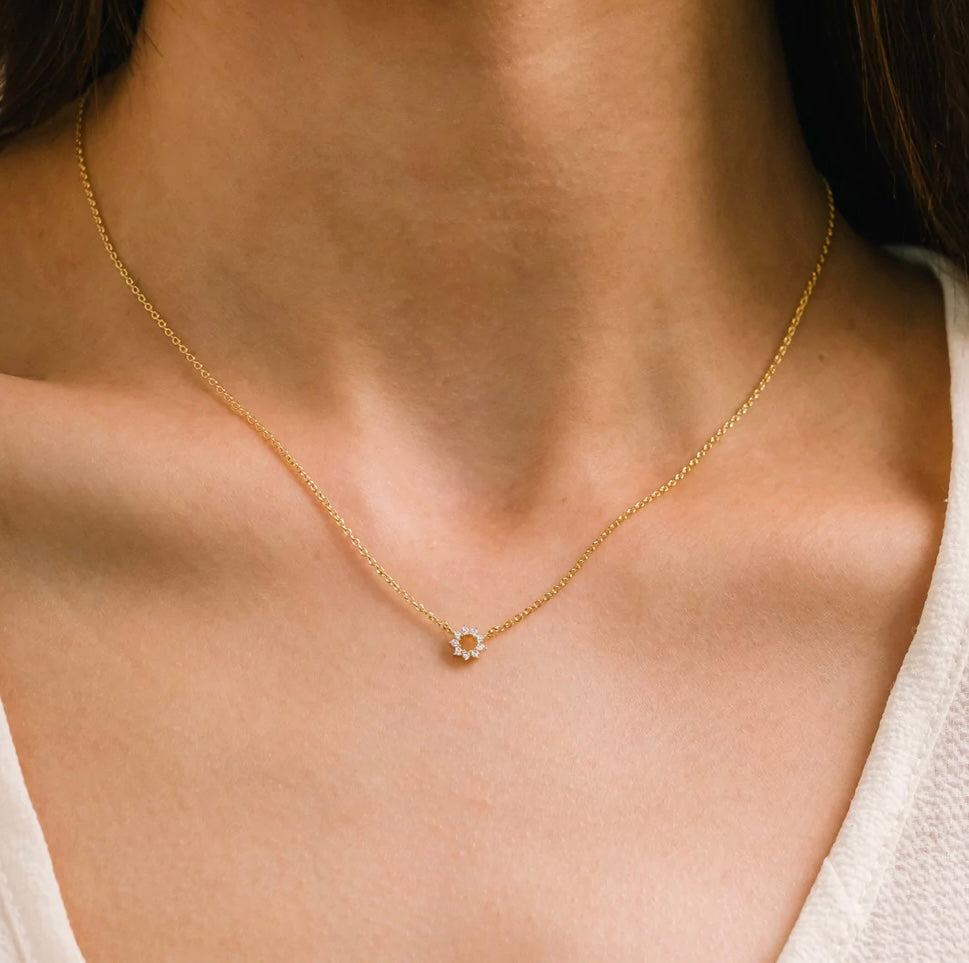 Lover’s Tempo Halo Mini Necklace