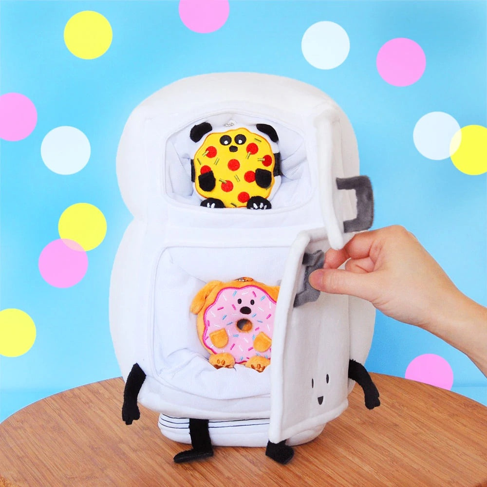 Queenie Cards Freddy the Fridge