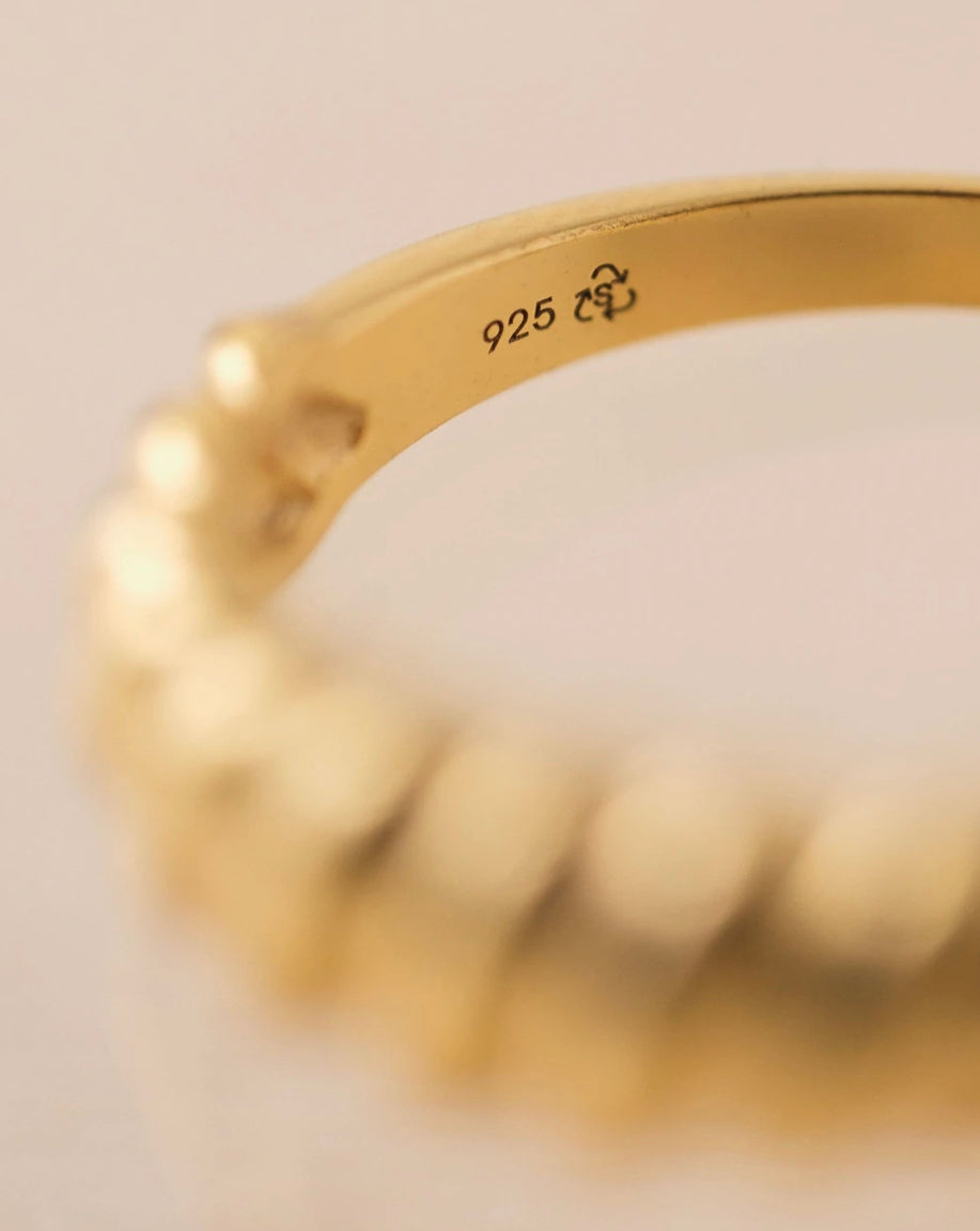 Lovers Tempo Twist Gold Ring