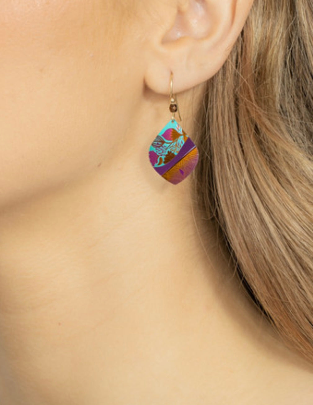 Holly Yashi Lani Earrings Amber Wave