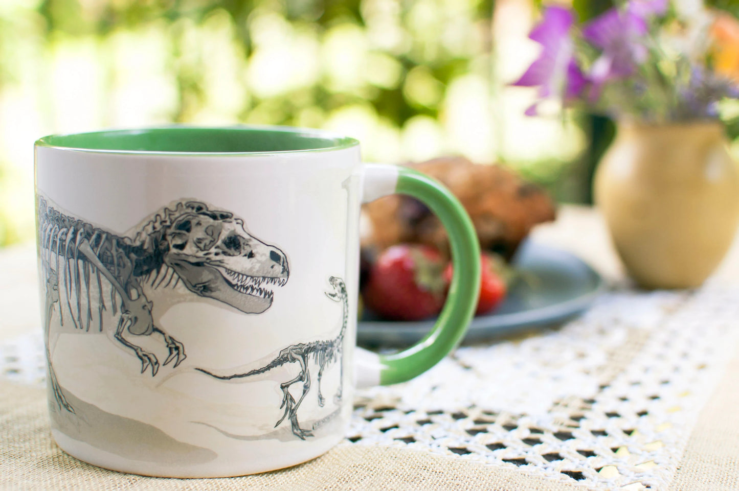 Unemployed Philosophers Guild
Disappearing Dinosaurs Mug