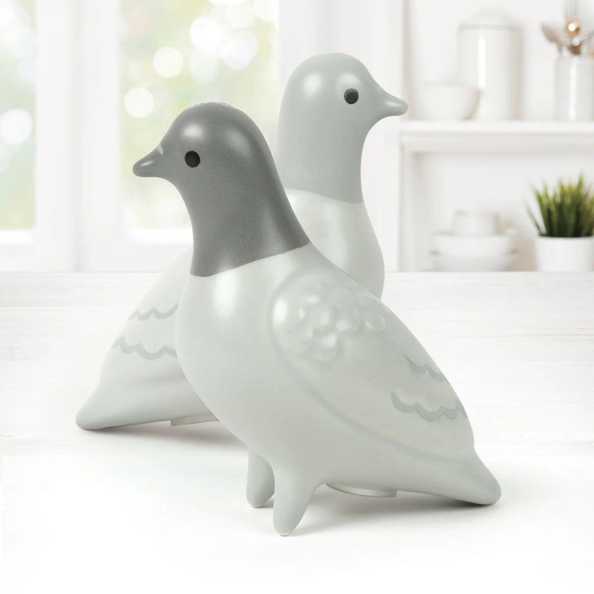 Fred Clay Pigeons Salt & Pepper Shaker