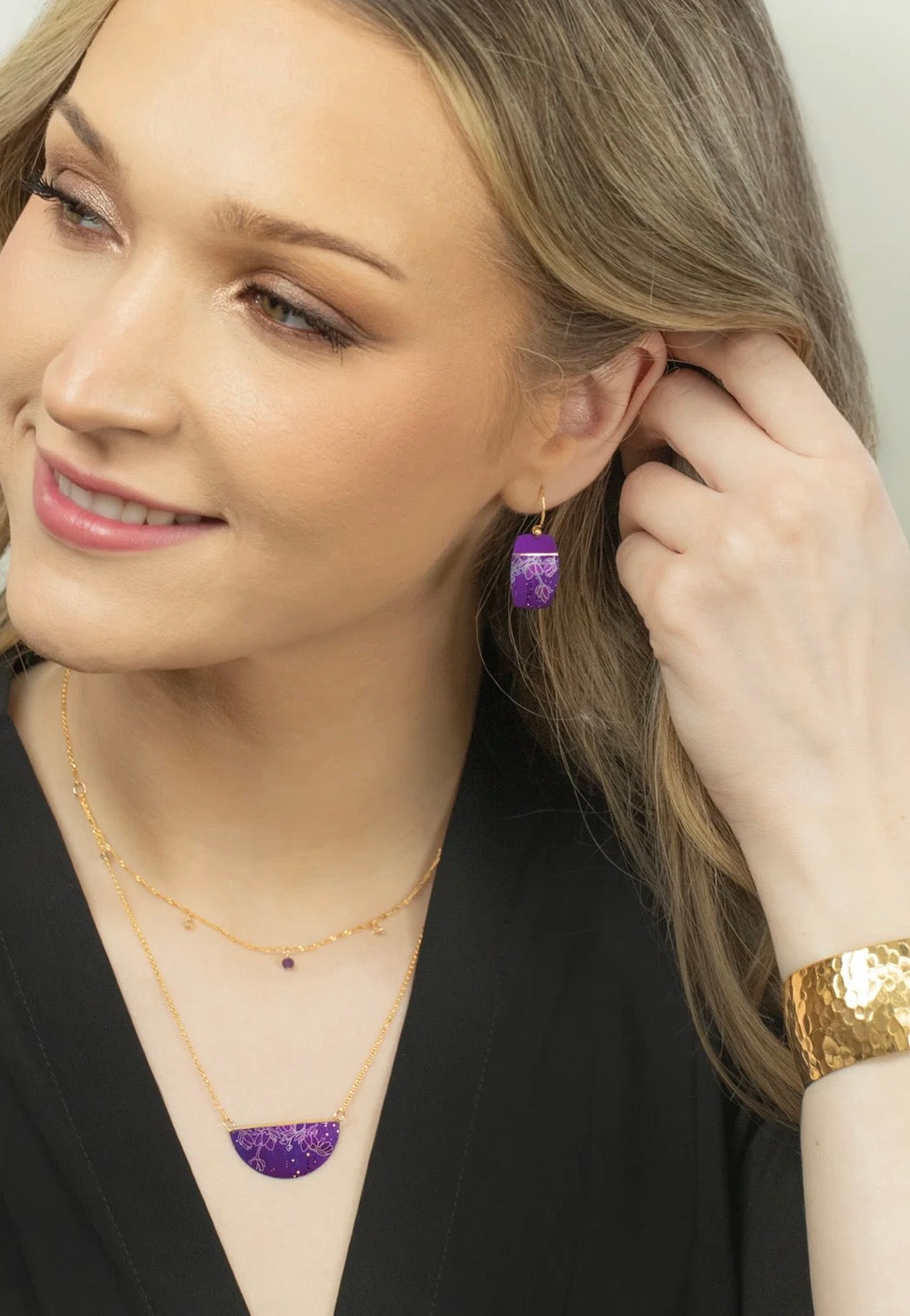 Holly Yashi Cari Earrings Plum