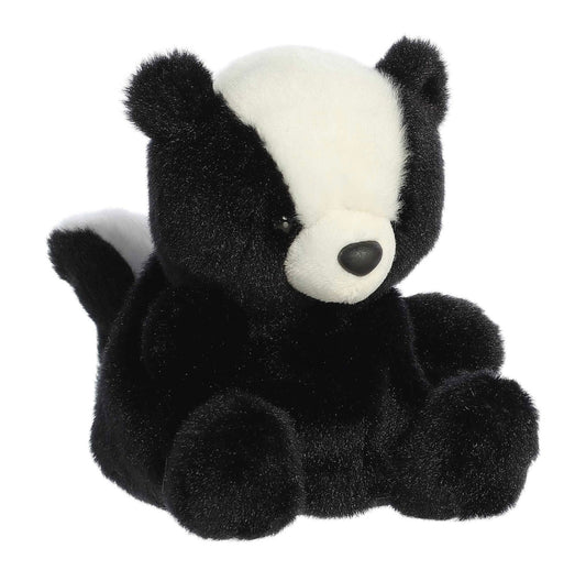 Palm Pals Scout Skunk