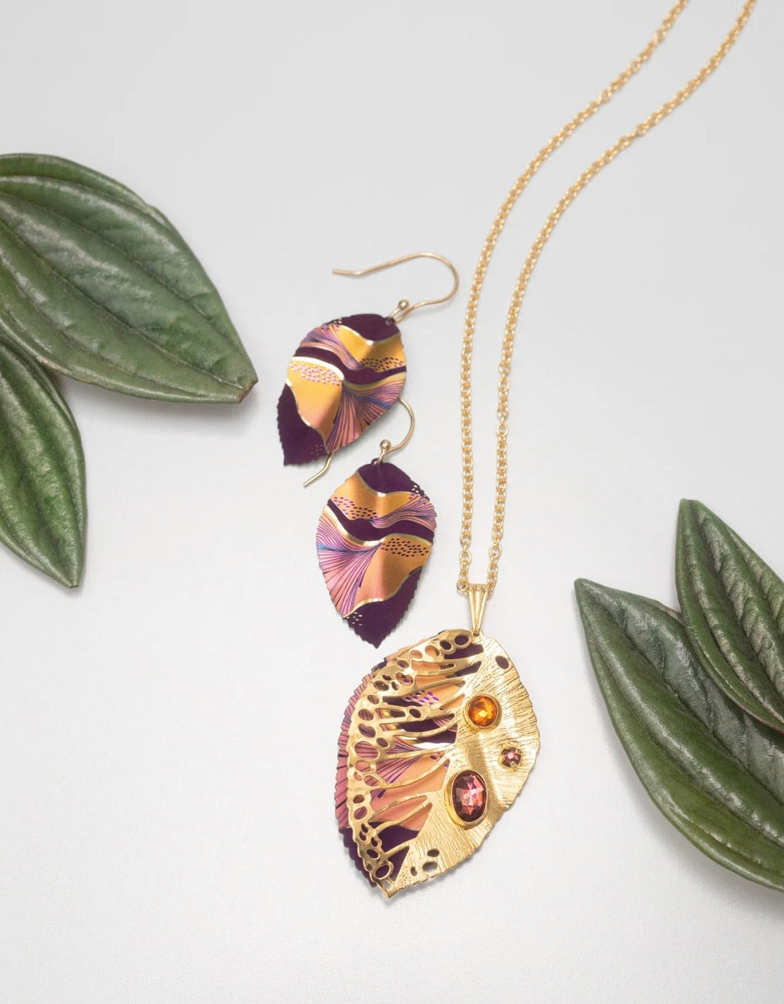 Holly Yashi Eccentric Elm Earrings