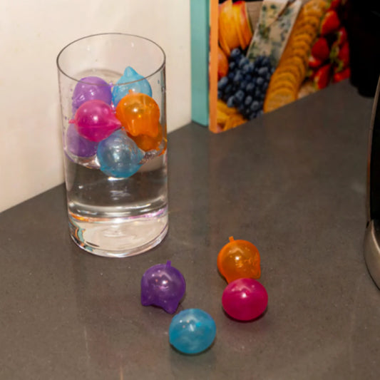 Kikkerland Reusable Cat Ice Cubes