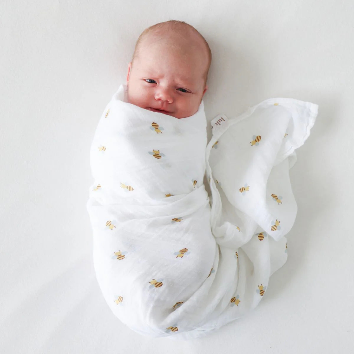 Lulujo Bees Swaddle Blanket