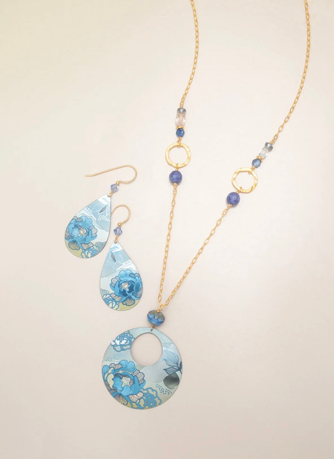 Holly Yashi Cynthia Earrings