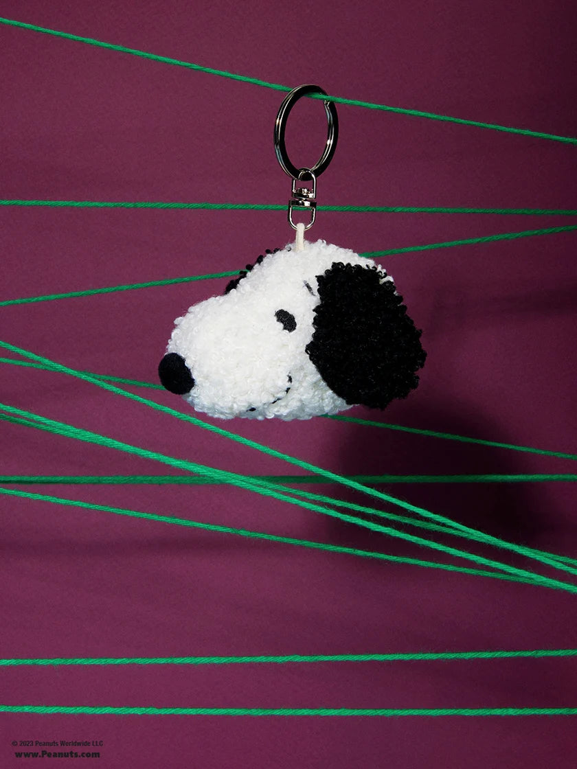 Peanuts Snoopy Tiny Teddy Cream Keychain