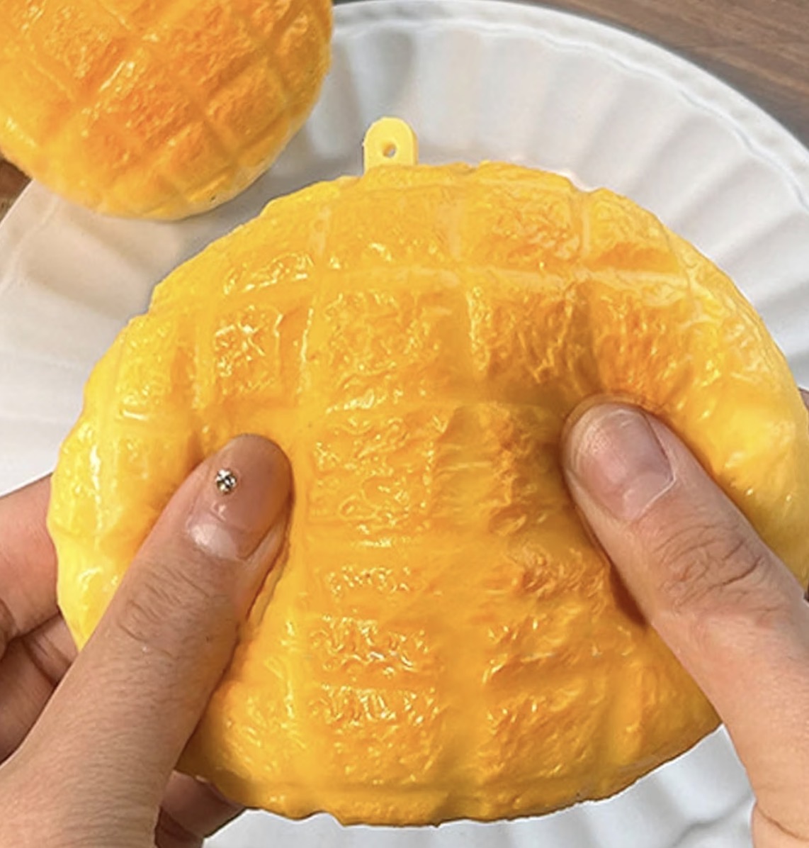Crunchy Pineapple Bun Squishy