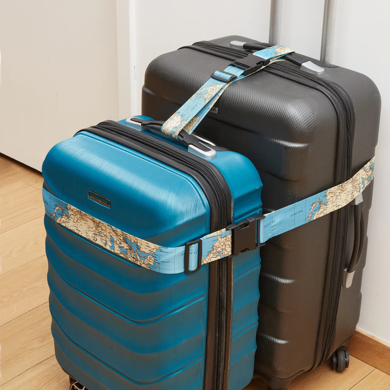 Kikkerland World Traveler Luggage Straps